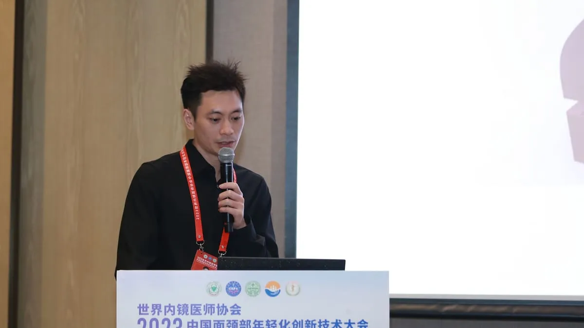 唐红军医生 PEEK 颌面塑形思路:数字化设计与全脸比例评估